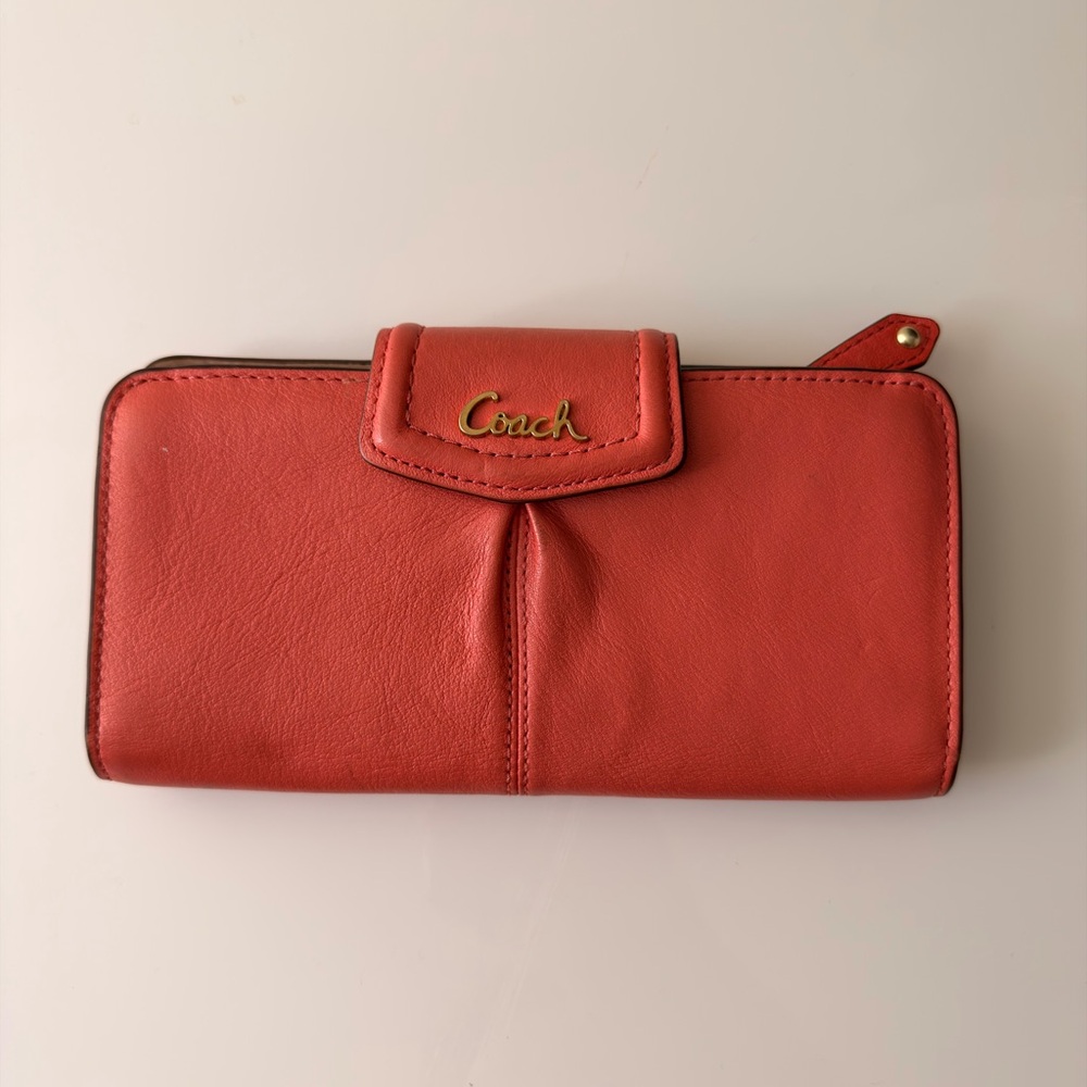Coach Coral Leather Women's Wallet